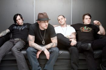 good charlotte makeshift love песня