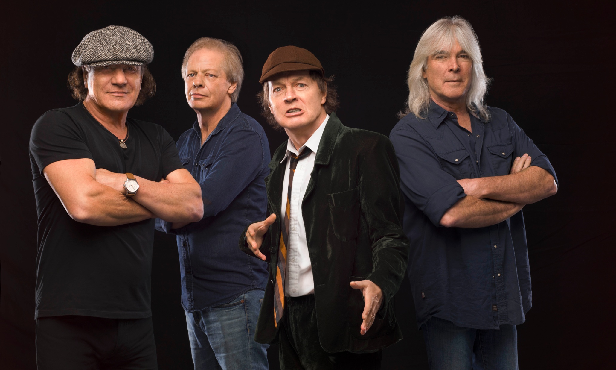 Группа оригинал слушать. AC/DC группа 2019. АС ДС участники группы. Группа AC/DC 1980. AC/DC группа фото.