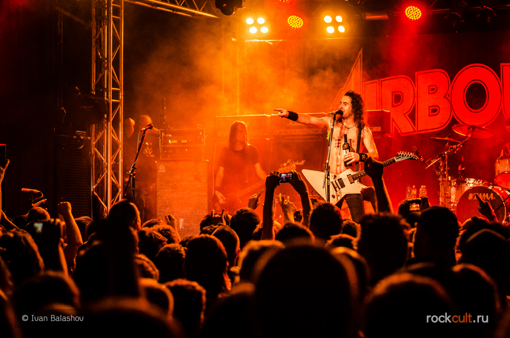 Рок-культ. Airbourne Live in Moscow. Афиша концерта аирборн в Вольте Москва 2015 год.