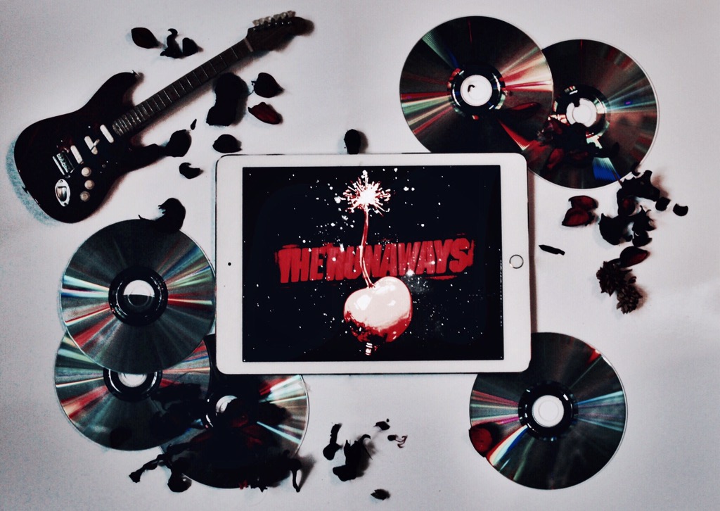 10 причин посмотреть фильм  The Runaways