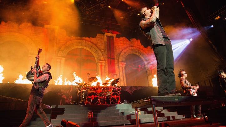 Avenged Sevenfold представили новую сцену