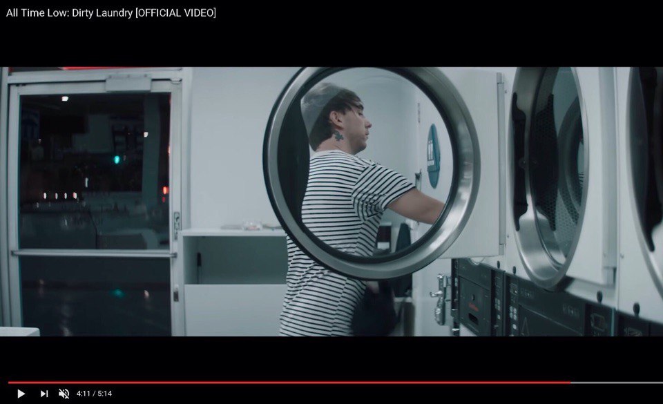 All Time Low выпустили клип на песню Dirty Laundry.