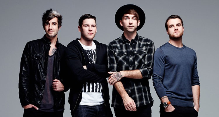 All Time Low выпустили футболки в поддержку ACLU