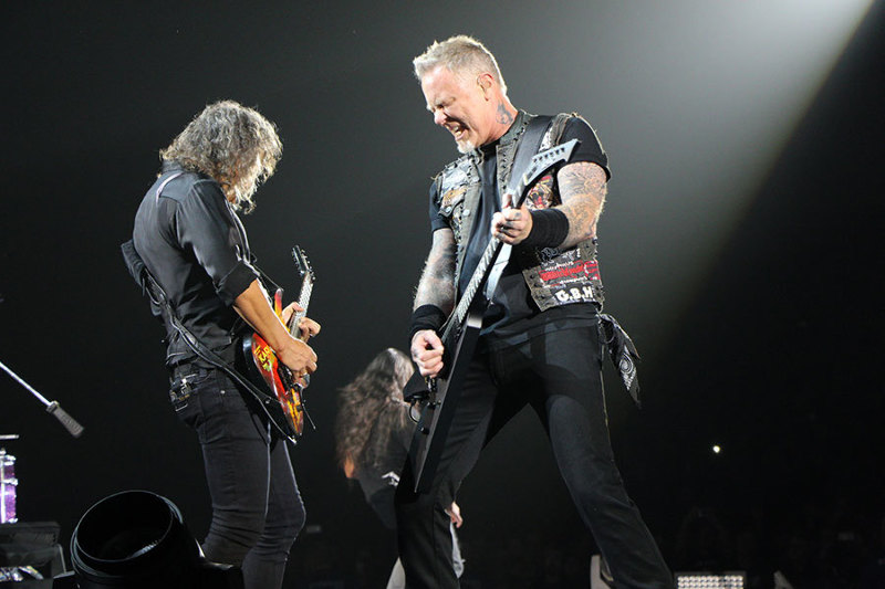 Metallica перенесли концерт в Копенгагене из-за проблем со здоровьем вокалиста