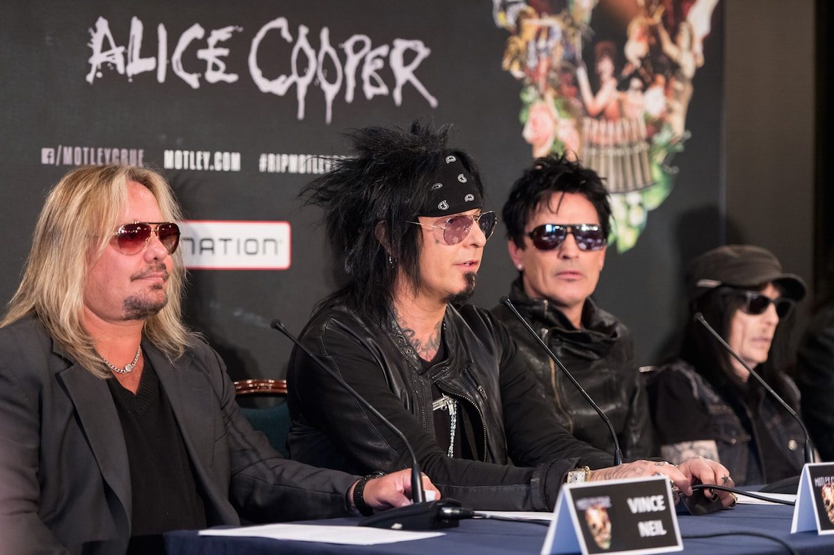 Motley Crue ведут переговоры с Netflix о выходе The Dirt