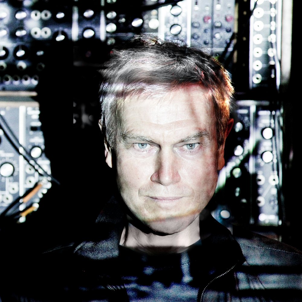 Lie johnny. John Foxx группа. Джон Фокс (певец). John Foxx "Golden Section". Ultravox 1978.