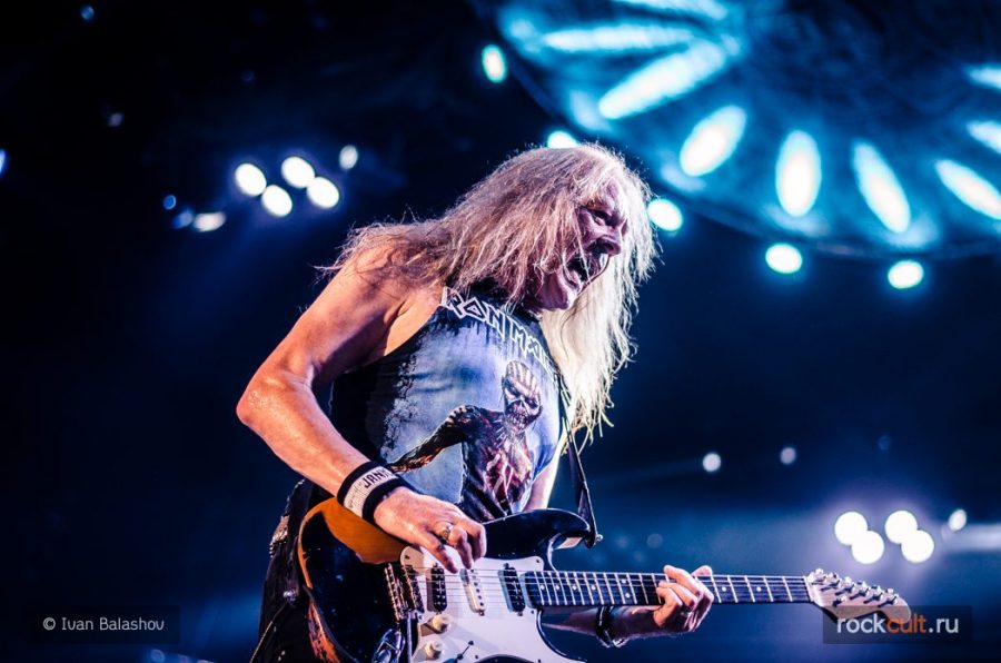На концерте Iron Maiden арестовали похитителя детей