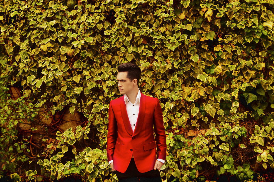 Последний тур Panic! At The Disco побил рекорды по сборам