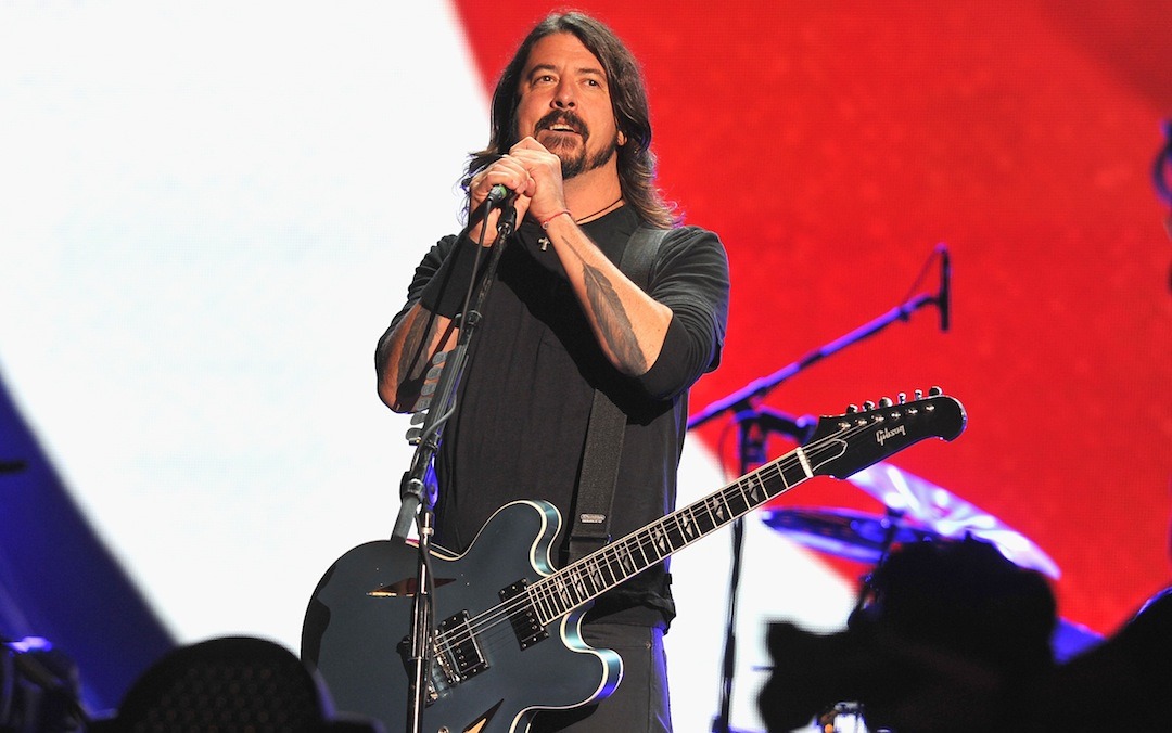 Восьмилетняя дочь Дэйва Грола выступила с Foo Fighters