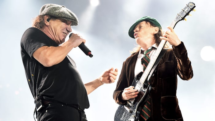 AC/DC выпустят фото-книгу