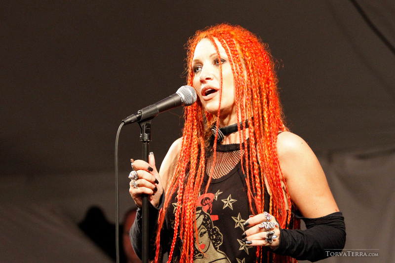 Тур-менеджер Adrenaline Mob находится в критическом состоянии после аварии