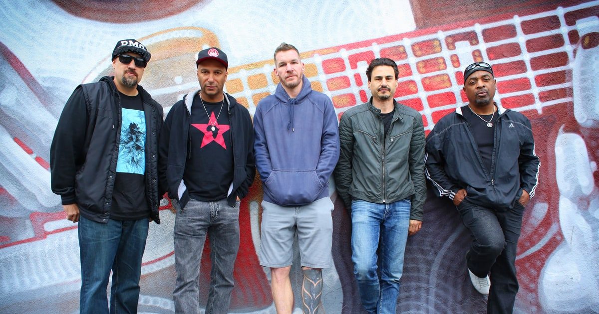 Prophets of Rage выпустили песню Living On The 110