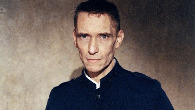 Вышла книга Я И Есть Искусство о барабанщике Кино Георгии Гурьянове