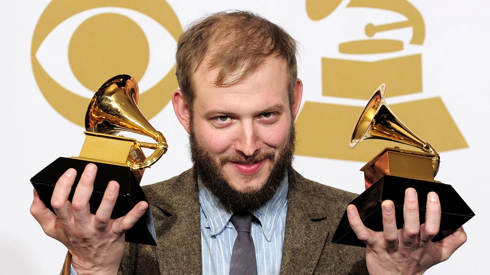 Британский рыцарь получивший грэмми 16 раз. Bon iver грэмми. бон ивер. джастин вернон и макаревич.