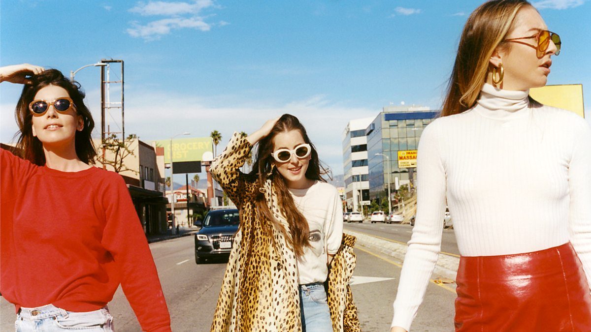 Рецензия на альбом | HAIM — Something To Tell You (2017)