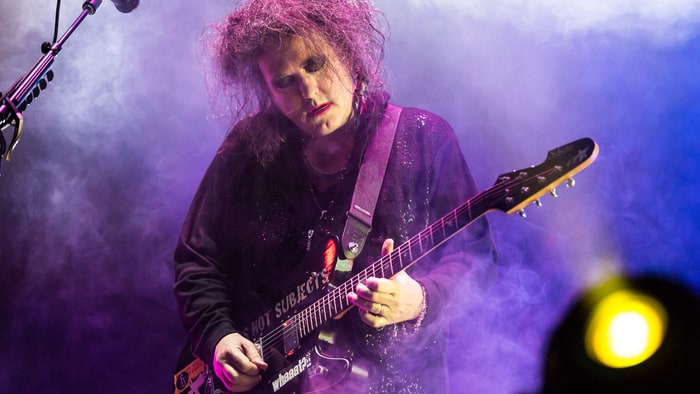 The cure в шкафу