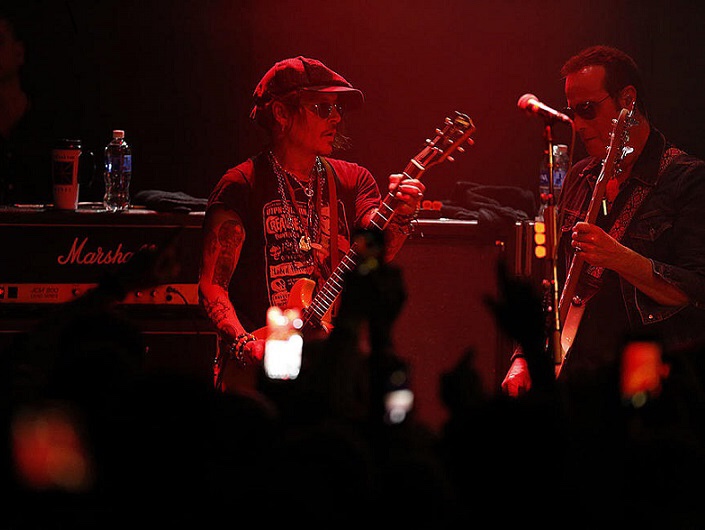 Джонни Депп сыграл со Stone Temple Pilots