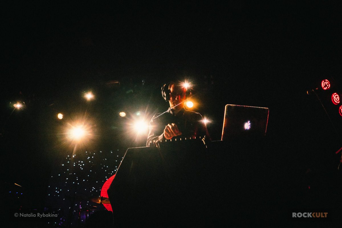 Фотоотчет | Nothing But Thieves в Питере | Космонавт | 06.04.2018 — фото 44