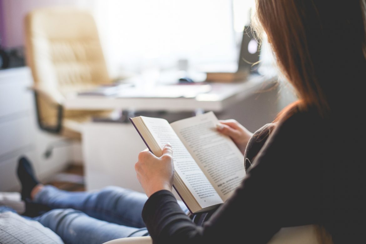 Исследования показали, что чтение книг популярнее секса