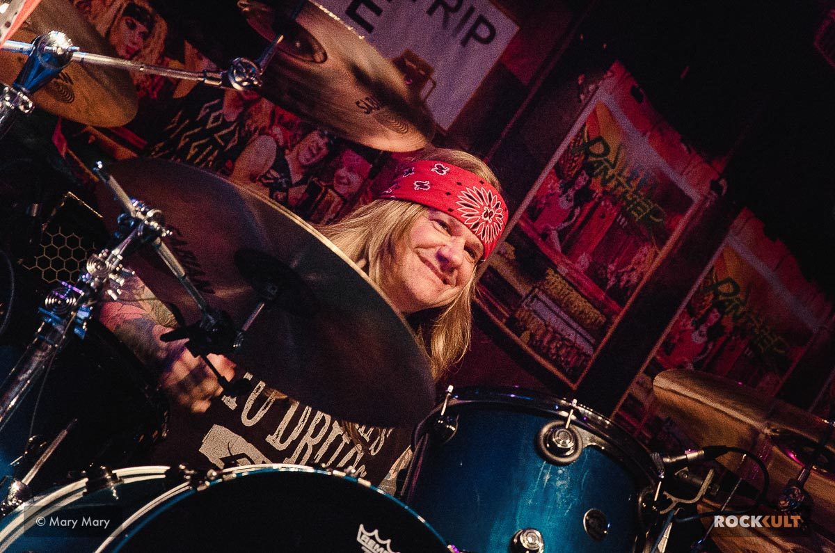 Фотоотчет | Steel Panther в Москве | ГлавClub Green Concert | 27.06.2018 — фото 6