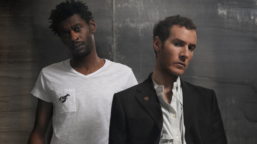 Massive Attack отменили выступление на фестивале Mad Cool