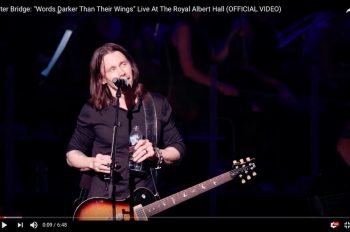 Alter Bridge выпустили концертное видео Words Darker Than Their Wings