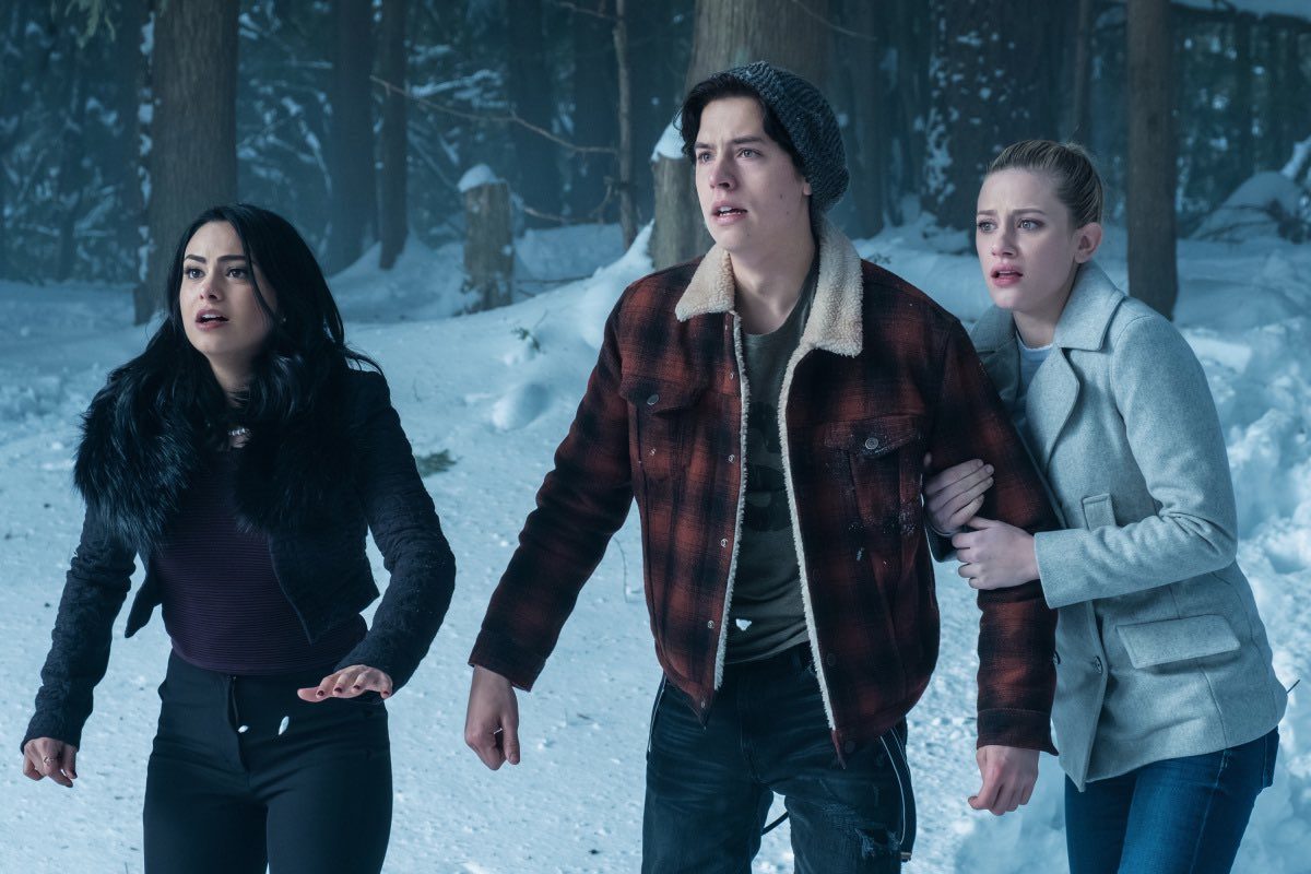 Riverdale -- "Chapter Thirteen: The Sweet Hereafter" -- Image Number: RVD113a_0053.jpg -- Pictured (L-R): Camila Mendes as Veronica Lodge, Cole Sprouse as Jughead Jones, and Lili Reinhart as Betty Cooper -- Photo: Katie Yu/The CW -- ÃÂ© 2017 The CW Network. All Rights Reserved