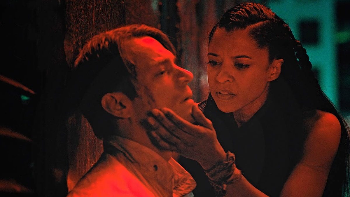 Что посмотреть? 5 сериалов по книгам