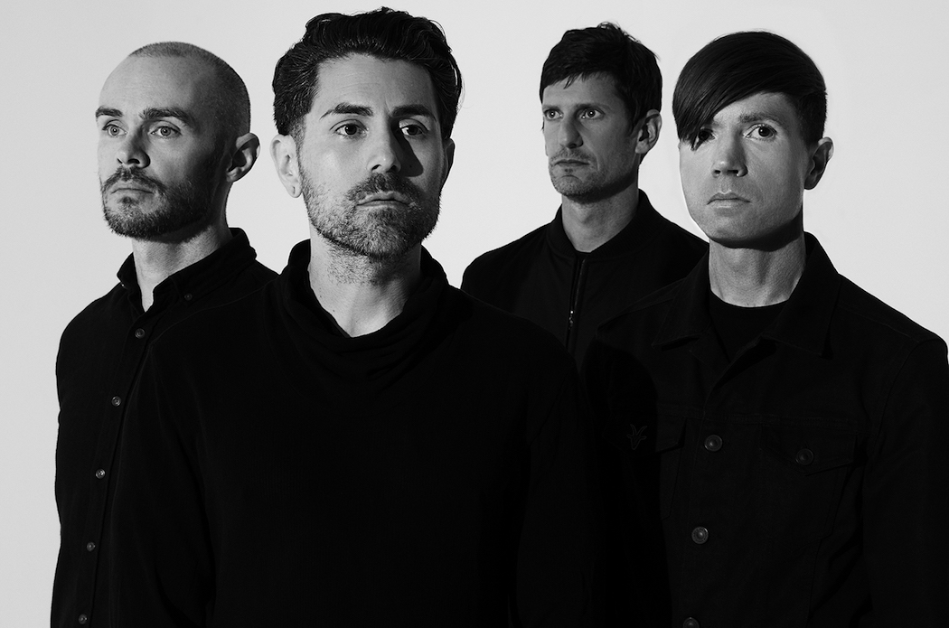 AFI выпустили песню Get Dark