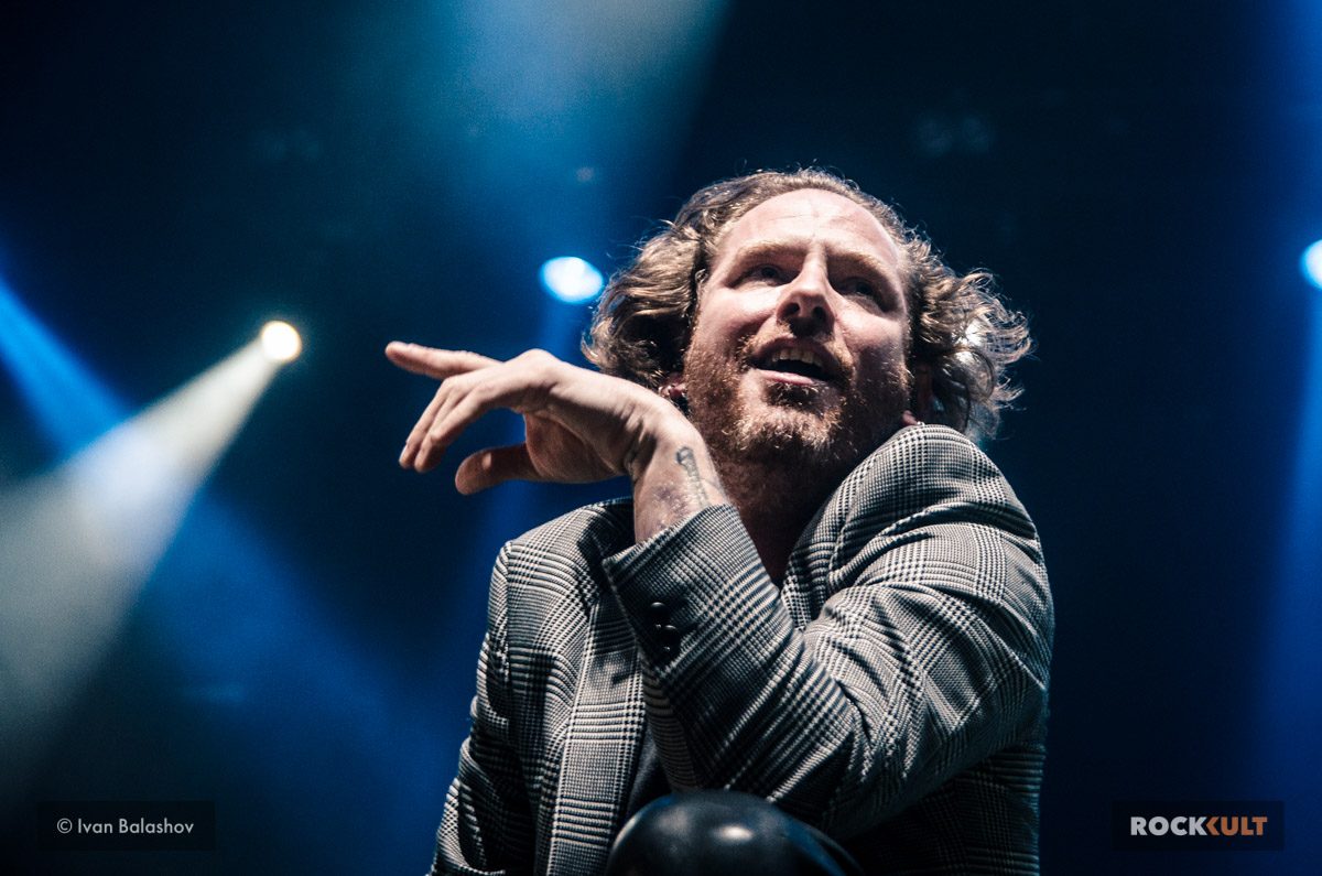 Stone Sour выпустили демо-версию песни Your God
