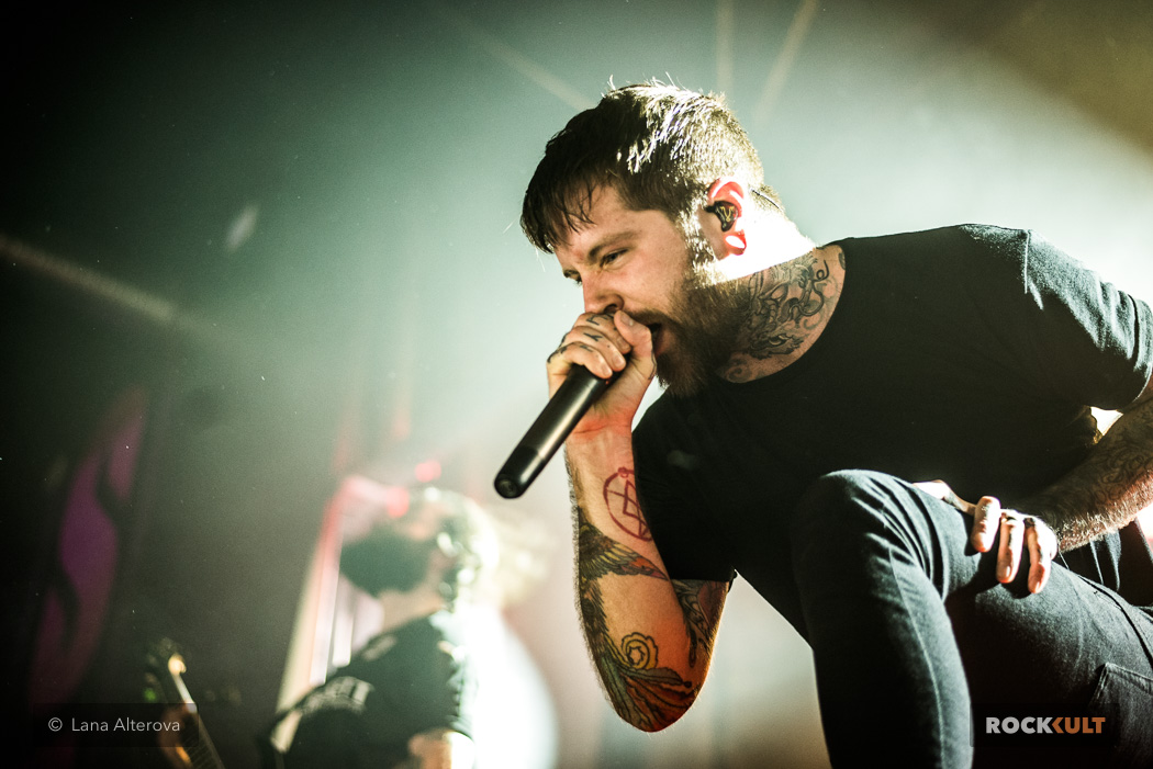 Da фото. Bury tomorrow группа. Джейсон Кэмерон Bury tomorrow. Bury tomorrow вокалист. Группа Bury tomorrow Jason Cameron.