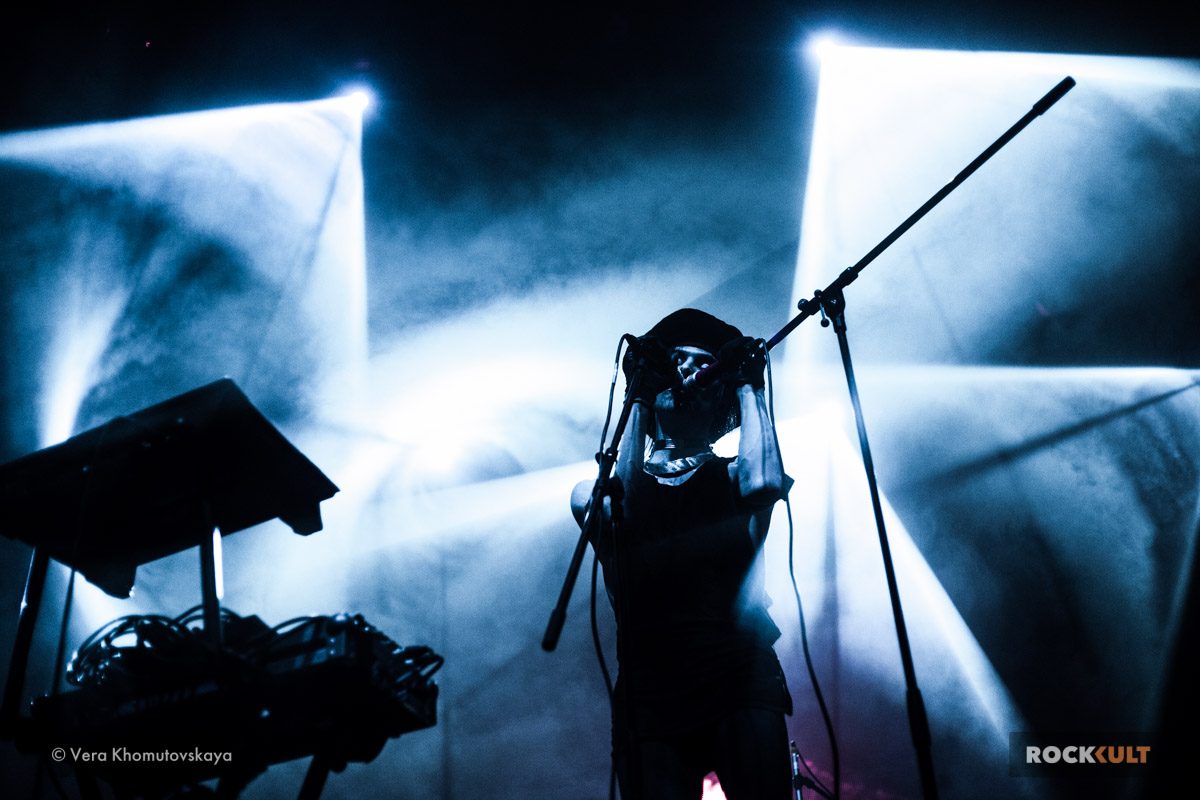 IAMX выпустят акустический альбом ECHO ECHO