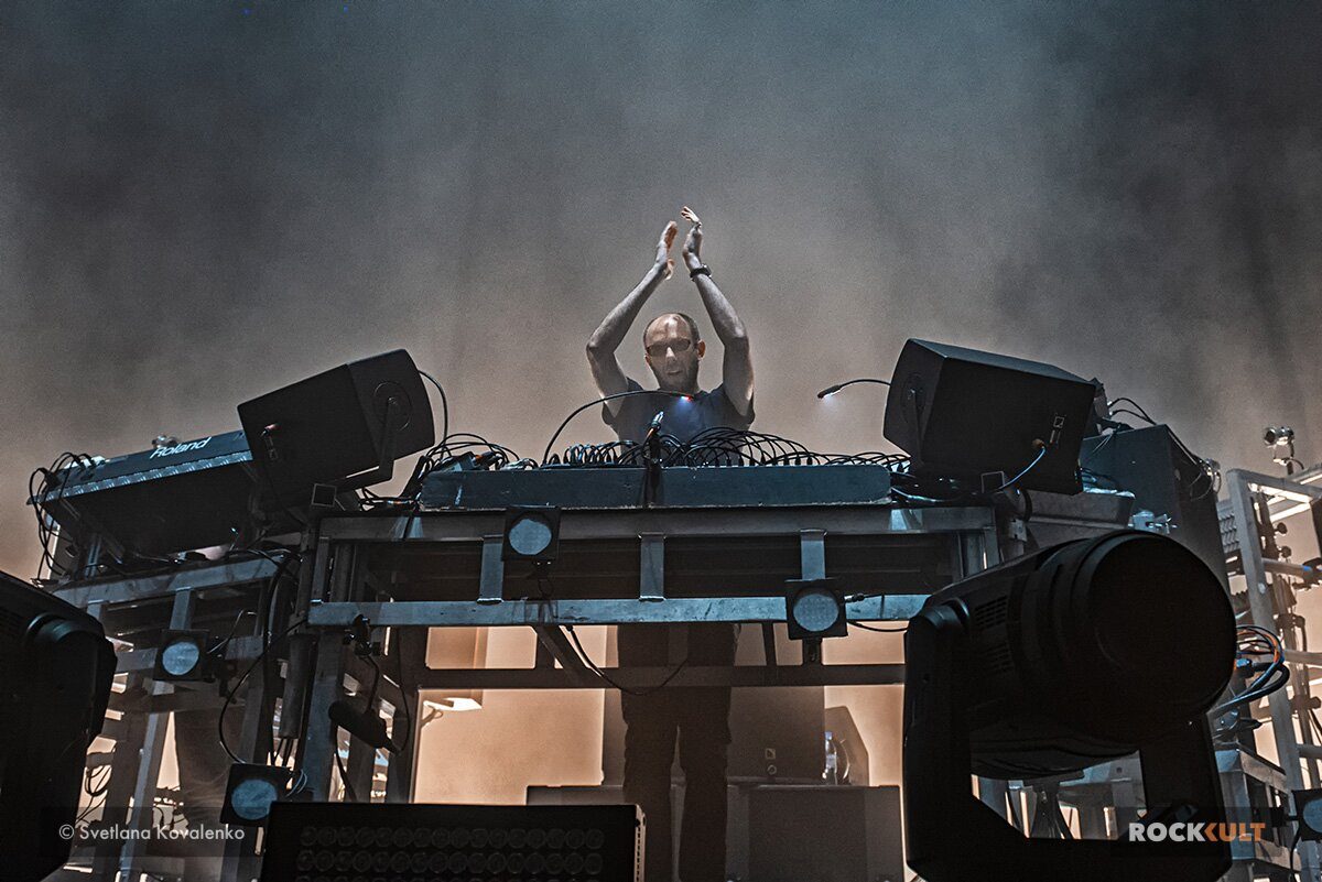 Фотоотчет | The Chemical Brothers в Москве | ВТБ-Арена | 07.06.2019 — фото 1