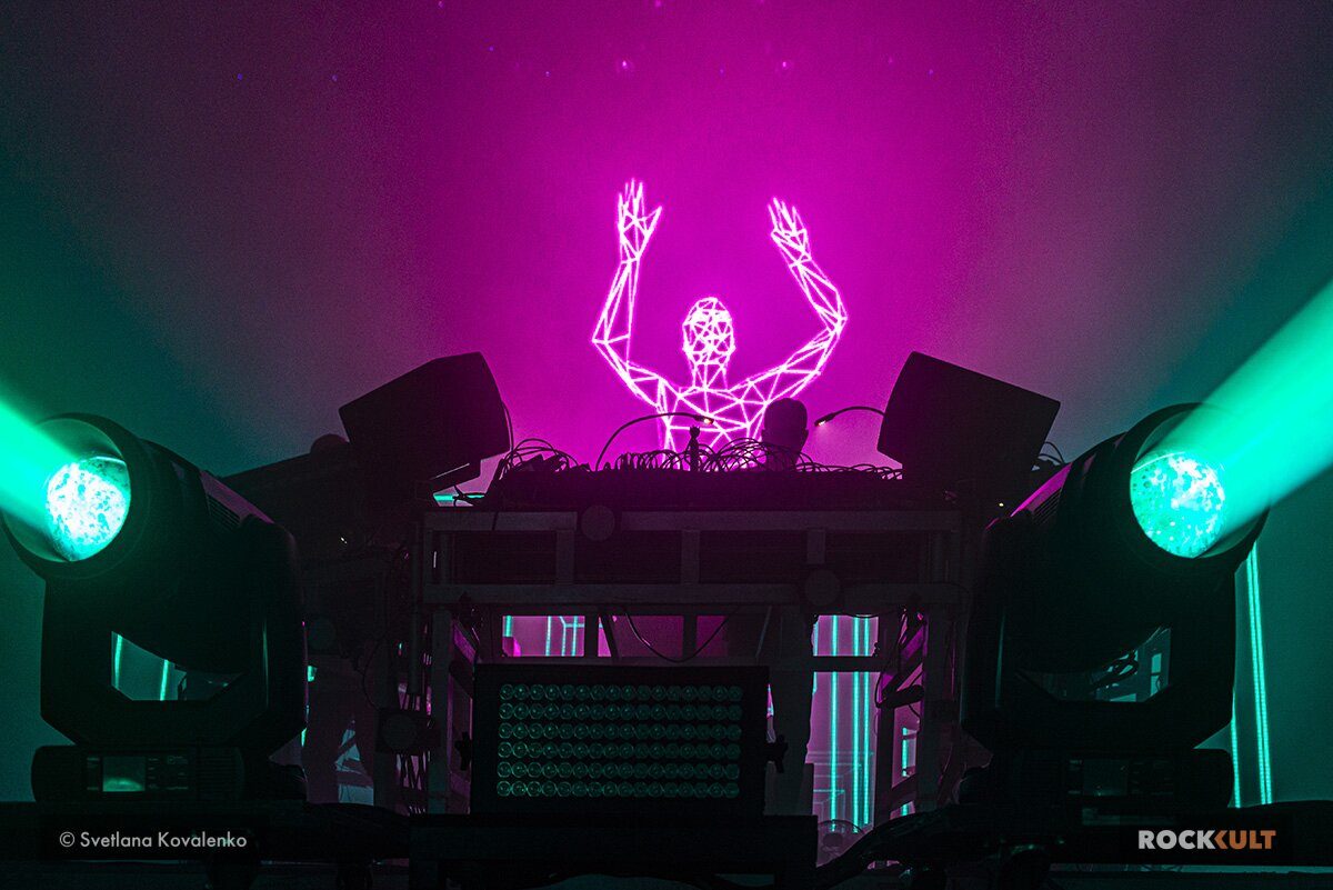 Фотоотчет | The Chemical Brothers в Москве | ВТБ-Арена | 07.06.2019 — фото 10