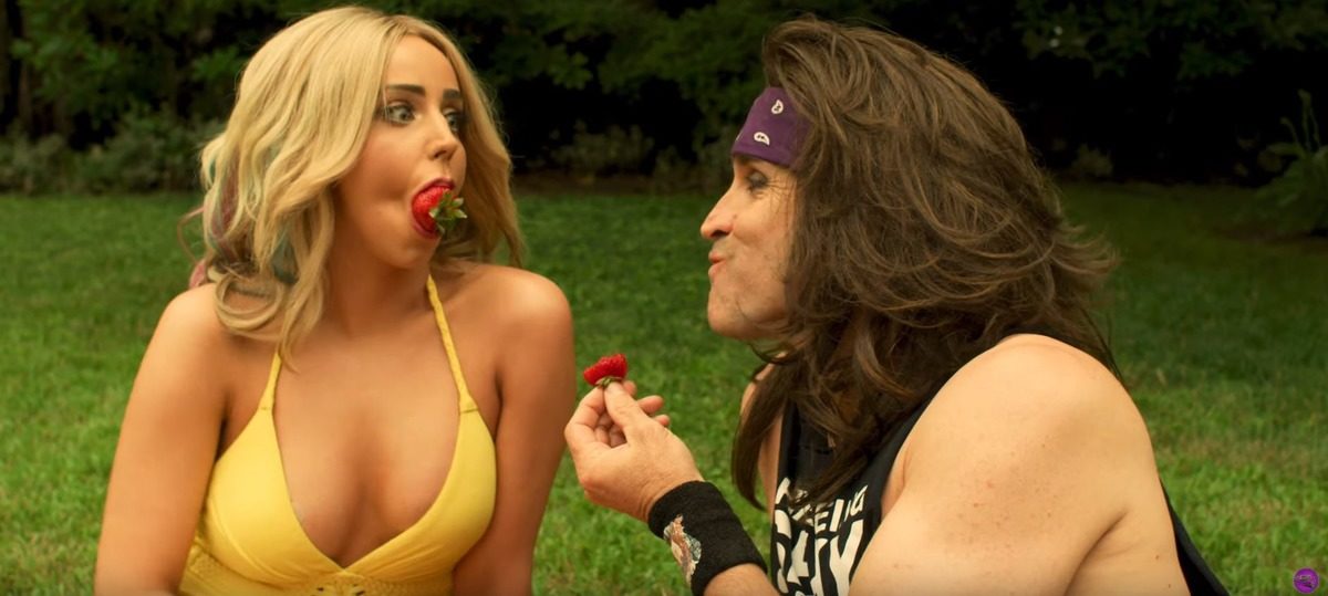Steel Panther - Always Gonna Be A Ho