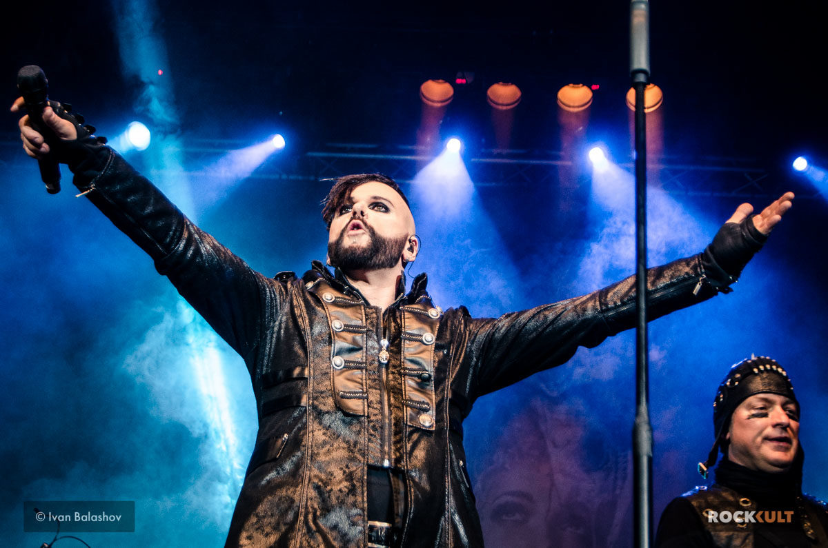 Фотоотчет | OOMPH! в Москве | ГлавClub Green Concert | 05.10.2019 — фото 12