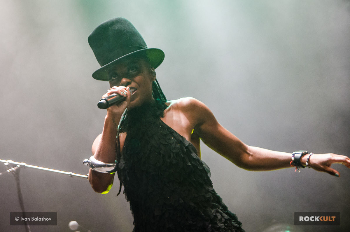 Фотоотчет | Morcheeba в Москве | ГлавClub Green Concert | 10.11.2019 — фото 11