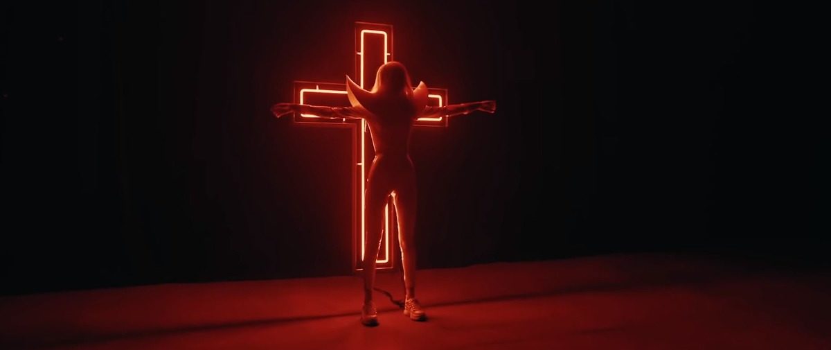 Poppy - BLOODMONEY