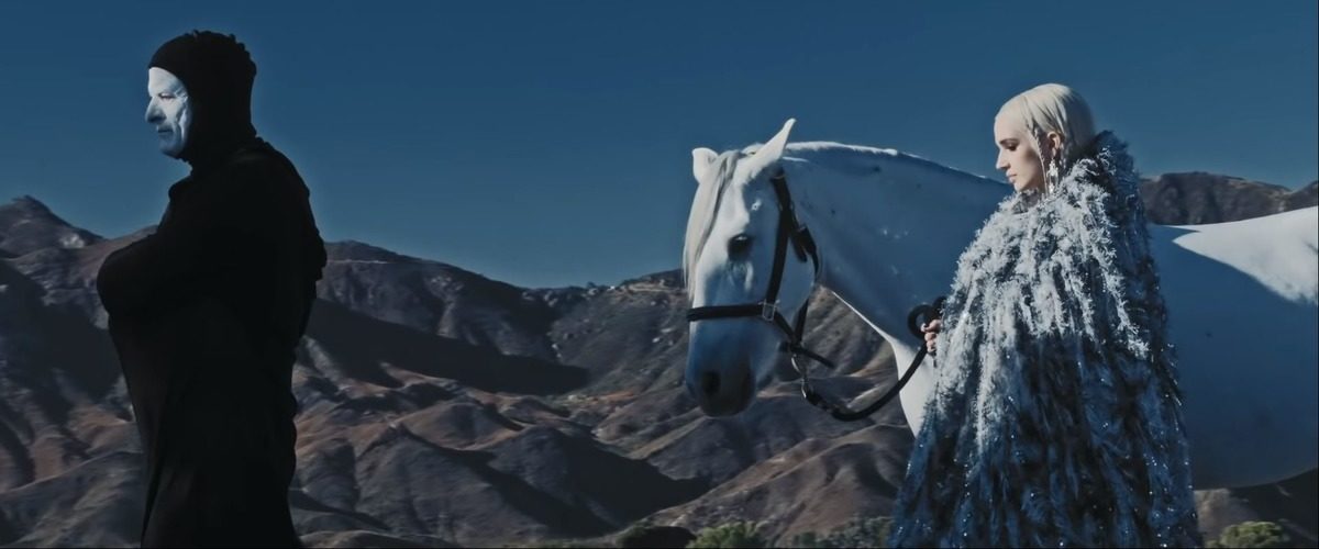 POPPY - Fill The Crown