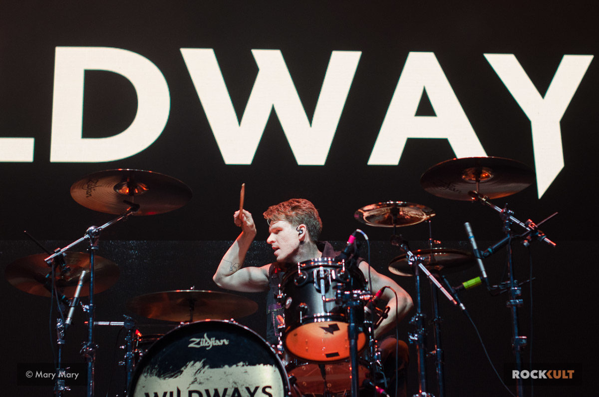 Фотоотчёт | Bring Me The Horizon в Москве | Мегаспорт | 08.02.2020 — фото 87