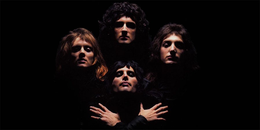 Сингл Queen Bohemian Rhapsody получил статус бриллиантового. Сингл Queen Bohemian Rhapsody получил статус бриллиантового.